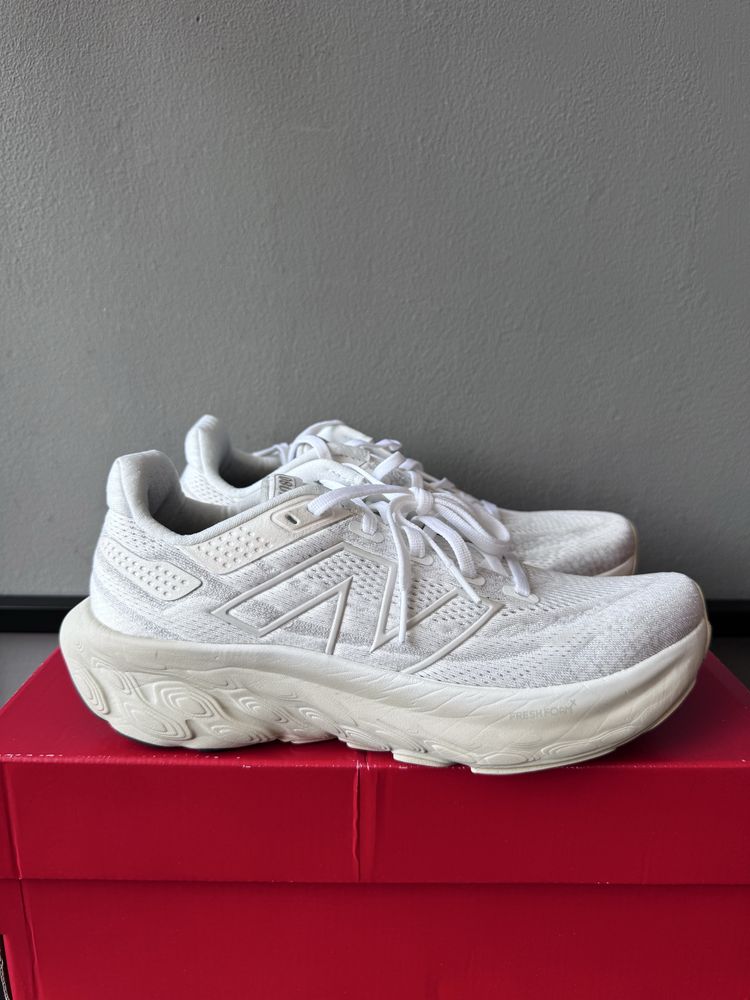 Кросівки жіночі New Balance 38,5p