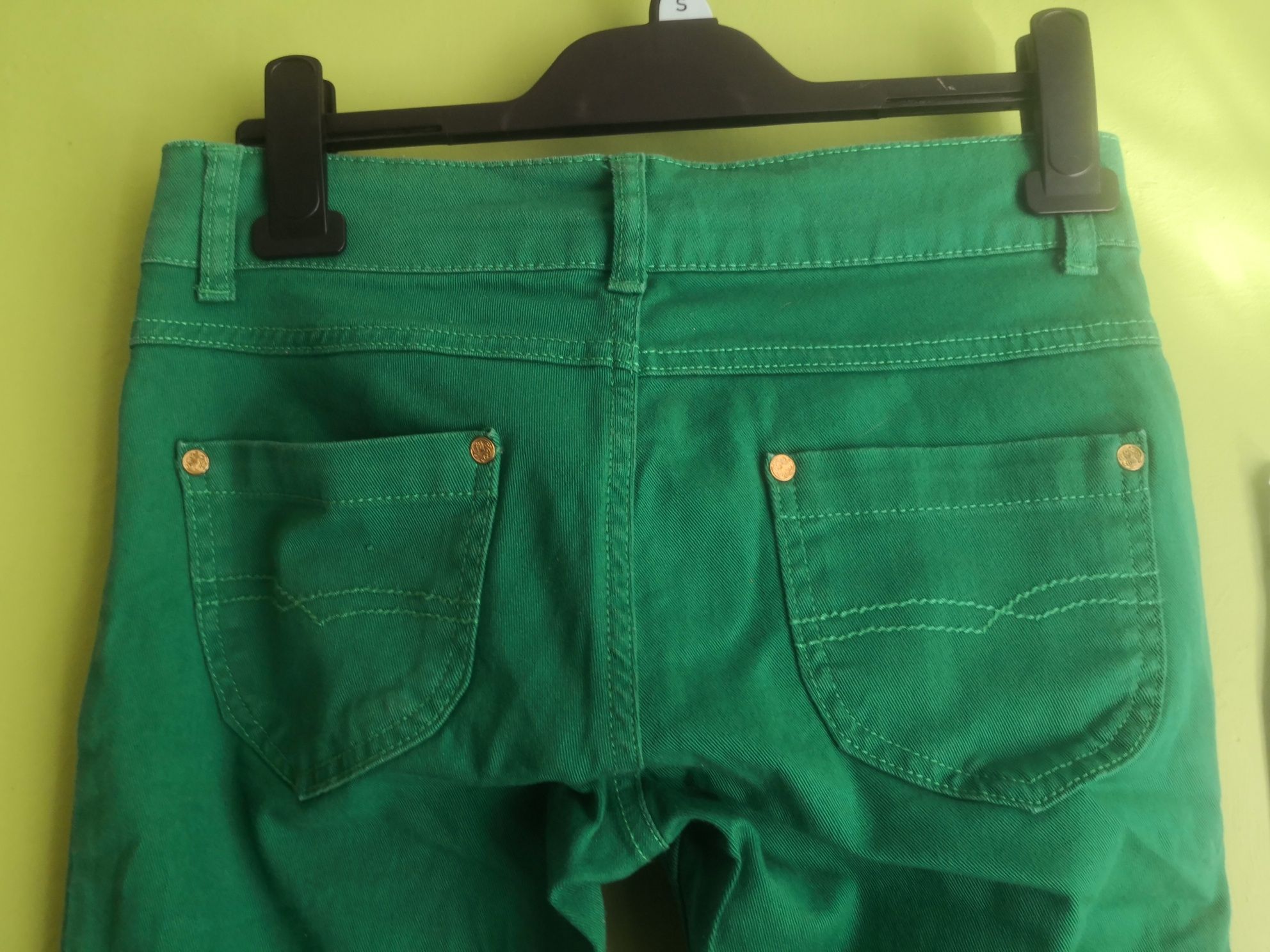 Spodnie rurki Denim zielone S