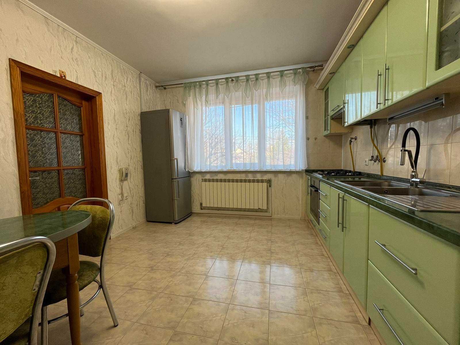 Продаж будинку в центрі Бучі