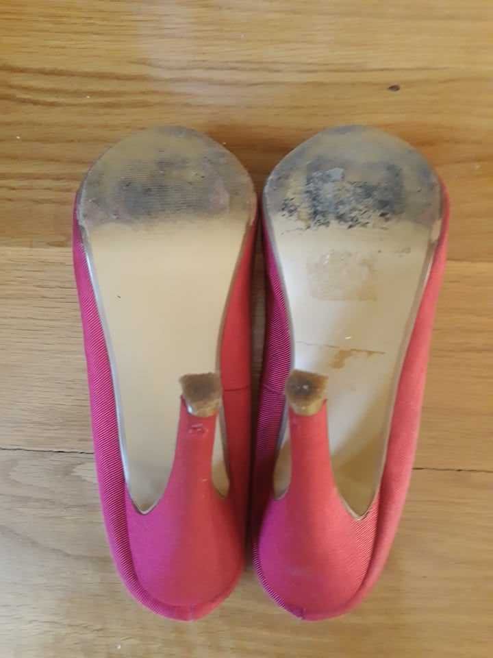 Pumps rosa como novos
