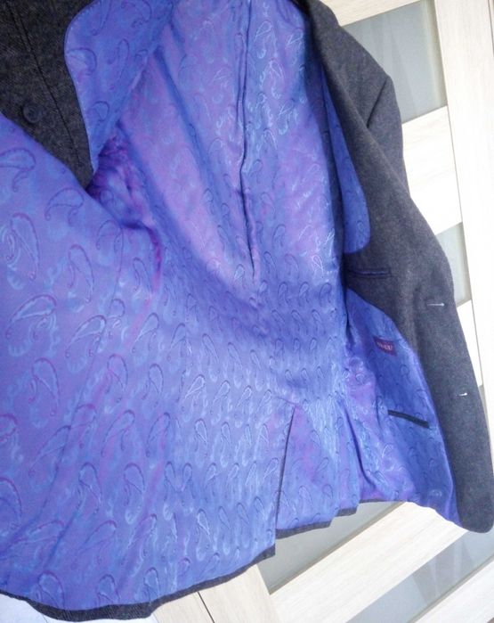 Сірий чоловічий твідовий піджак вовна 80% розмір 40 на 48