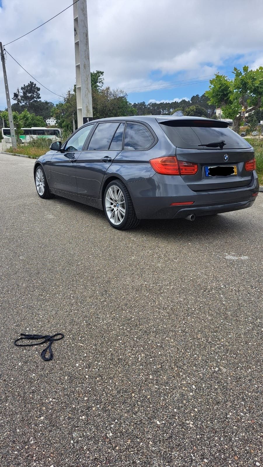 Vende-se BMW 320d