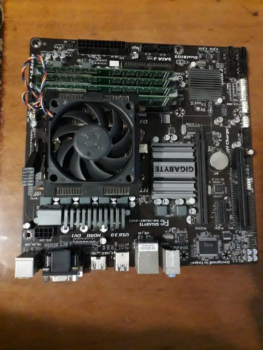 Продам материнку ga-78lmt-usb3 + процесор fx4100 + охолодження + озу 8