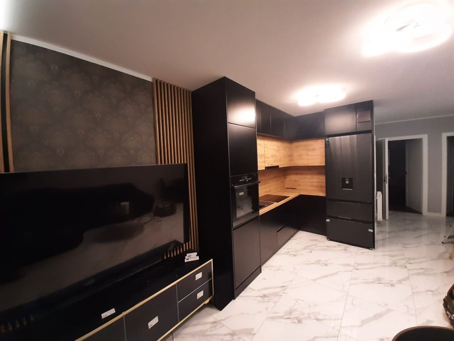 Meble na wymiar - kuchnie, szafy, garderoby, meble biurowe. Zapraszam