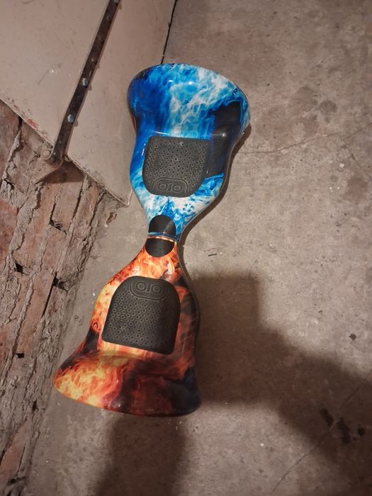 Deskorolka  elektryczna z nakładką