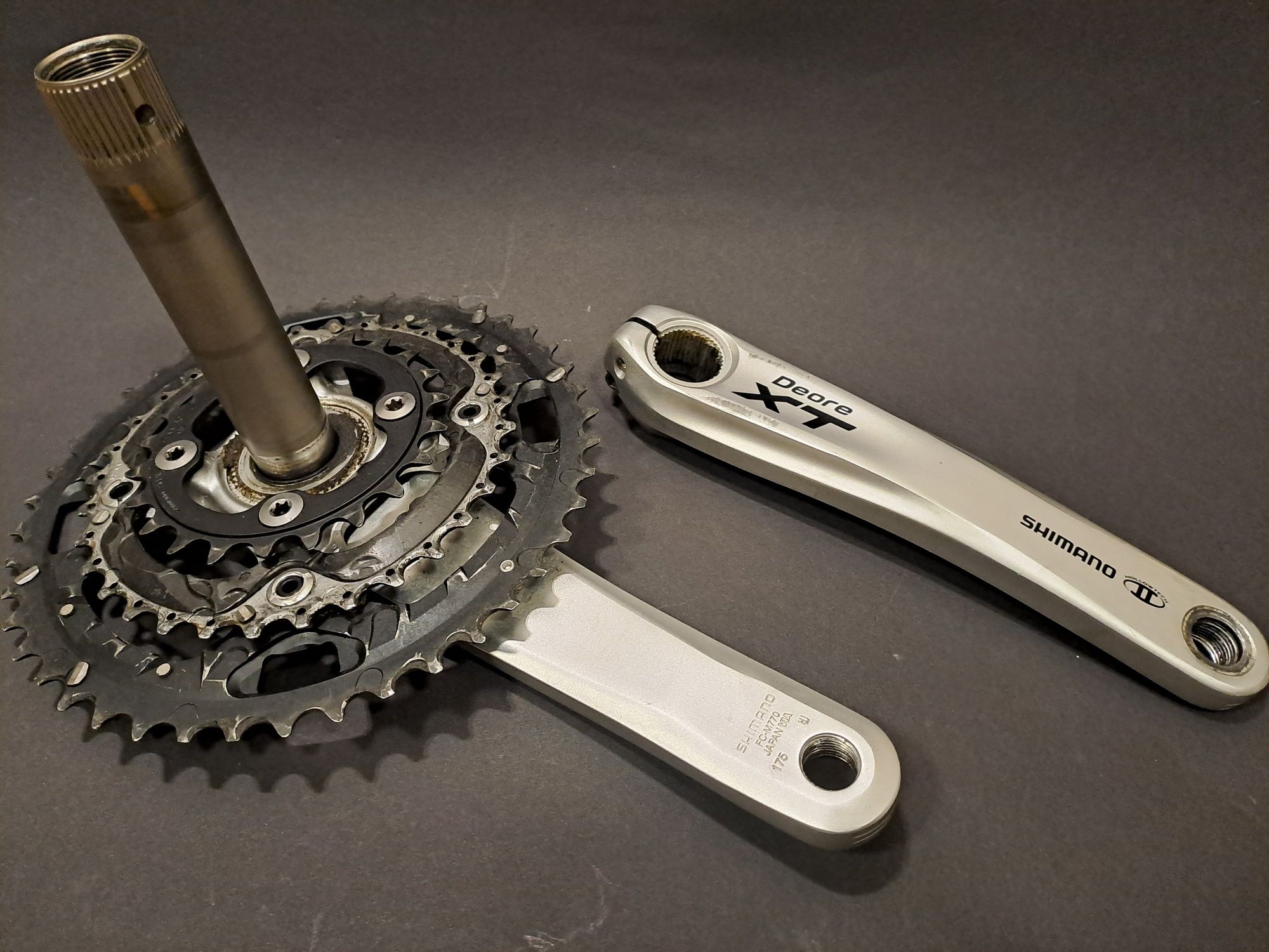 Korba Shimano Deore XT M-770 175mm truvativ race face