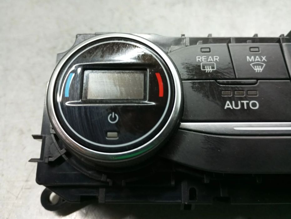 Comando chauffage / sofagem FORD Focus IV