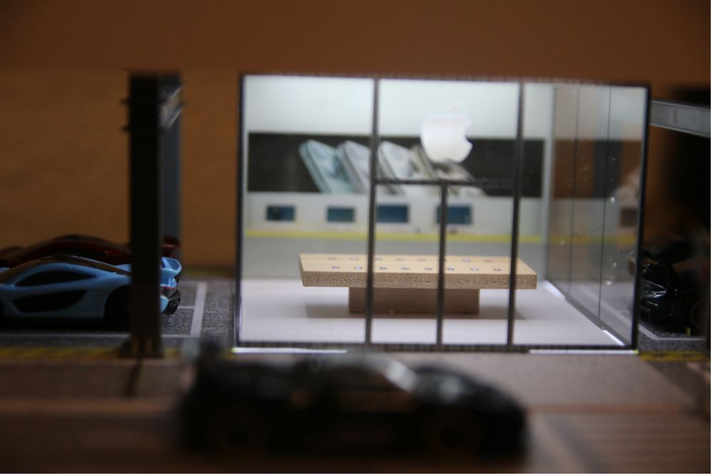 Diorama Apple Store 1:64