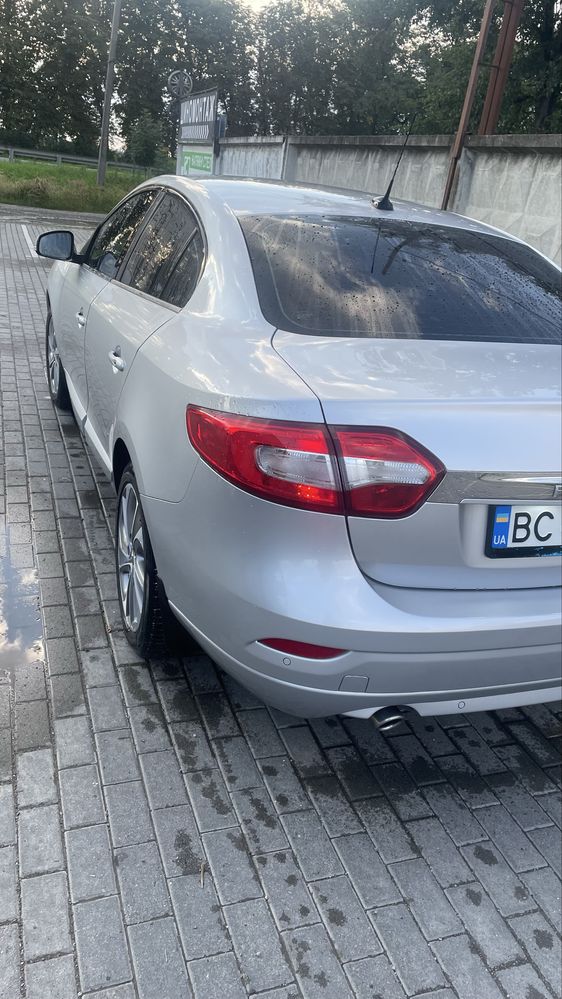 Авто в чудовому стані