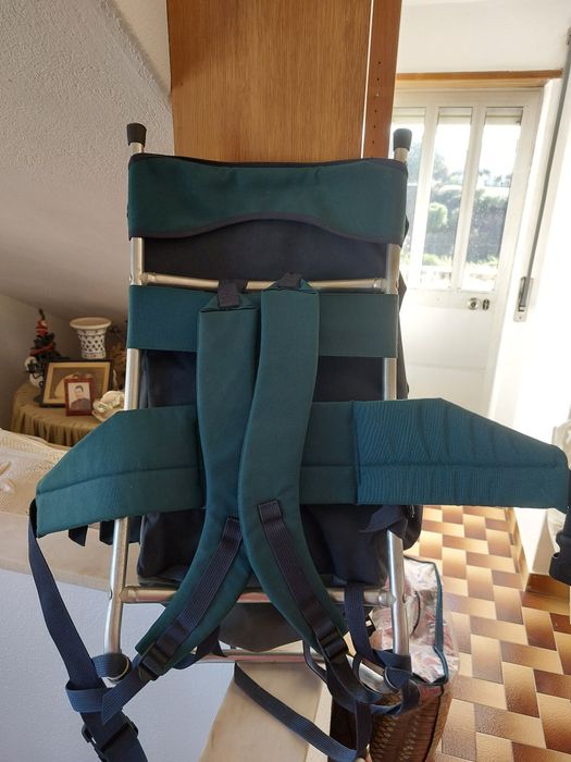 Mochila de viagem e campismo