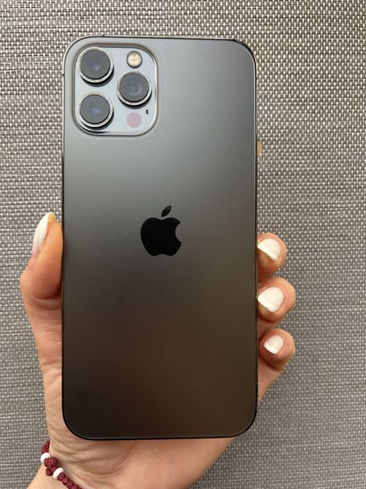 Продам iphone 12 pro max, 256