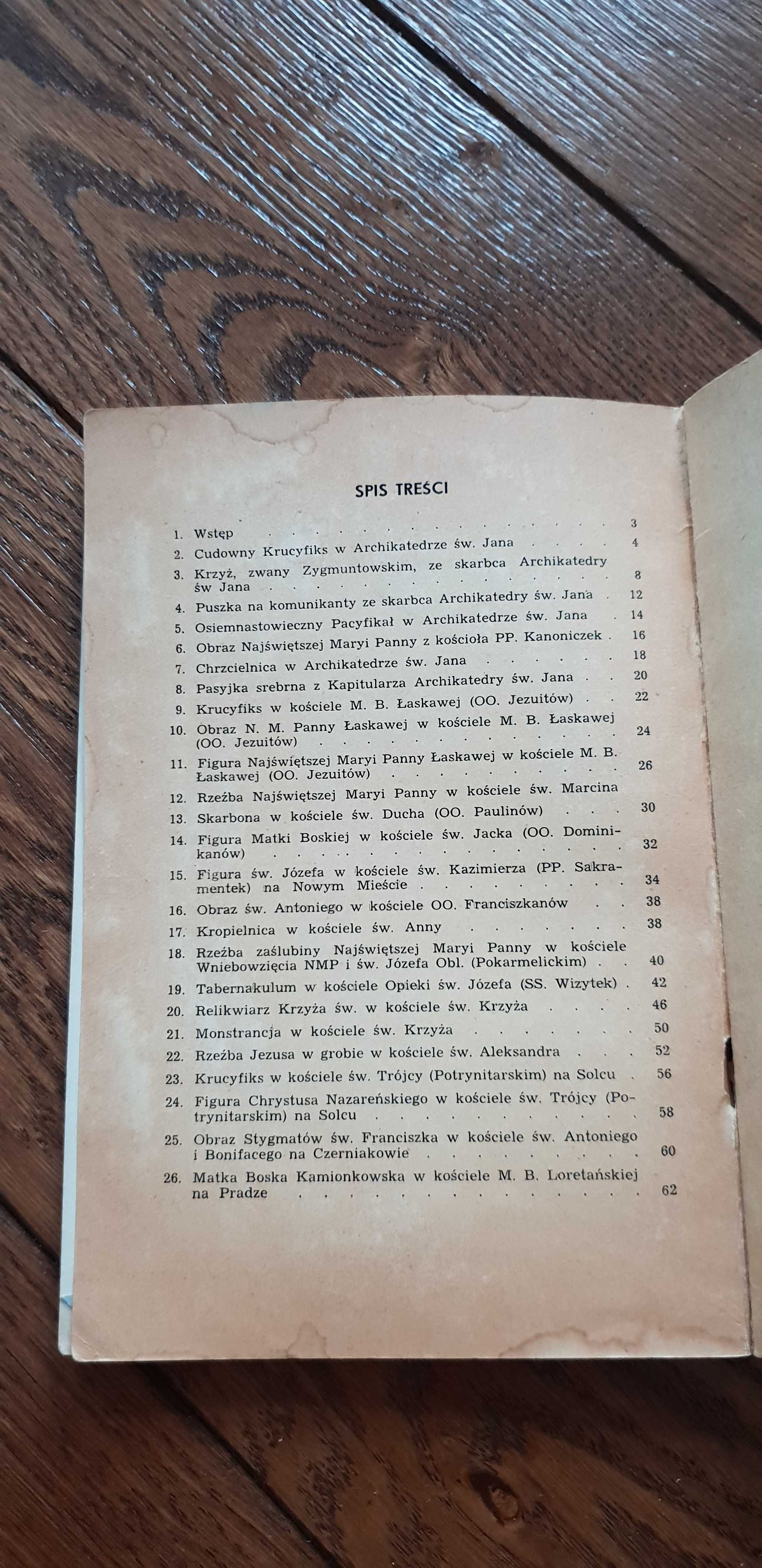 Książka rok 1958 "Skarby spod gruzów" Rada Prymasowska Kościołów