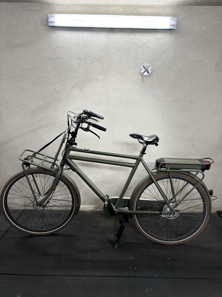 rower ELEKTRYCZNY holenderski Cortina U4 Miejski