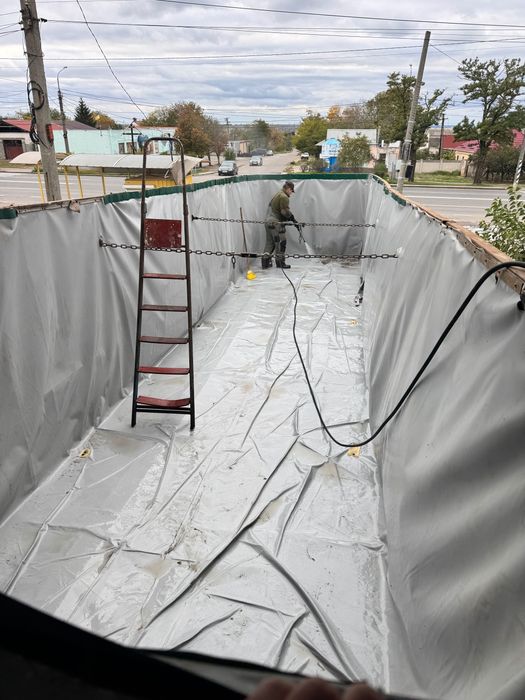 Напівпричіп контейнеровоз