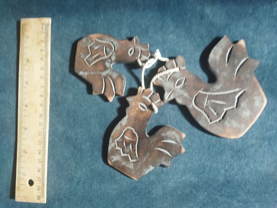 drewniane ozdoby, zawieszki ręcznie wykonane