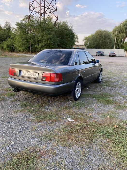 Audi A6 c4, 2.6 газ/бензин
