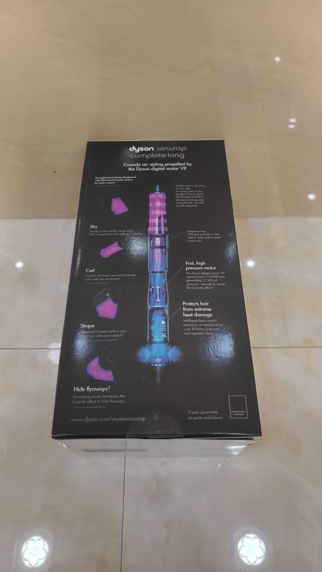 D yson Airwrap Multi-Styler Complete HS05