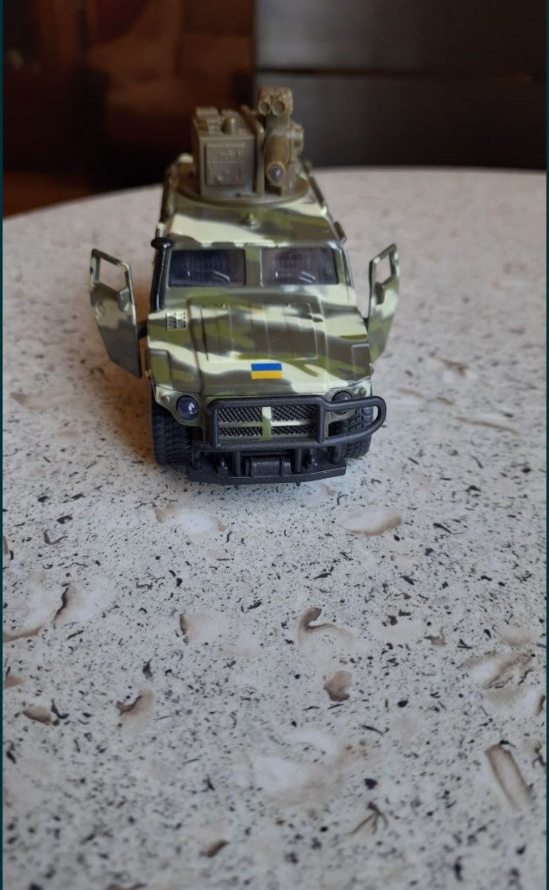 Машинка инерционная. Модель Газ Тигр