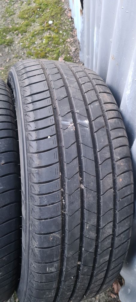 Opony letnie Kumho Ecsta 215/55/ 18