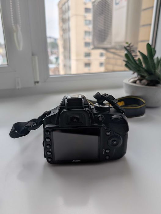 Фотоапарат Nikon D3200 з об"єктивом AF-S 18-55 VR