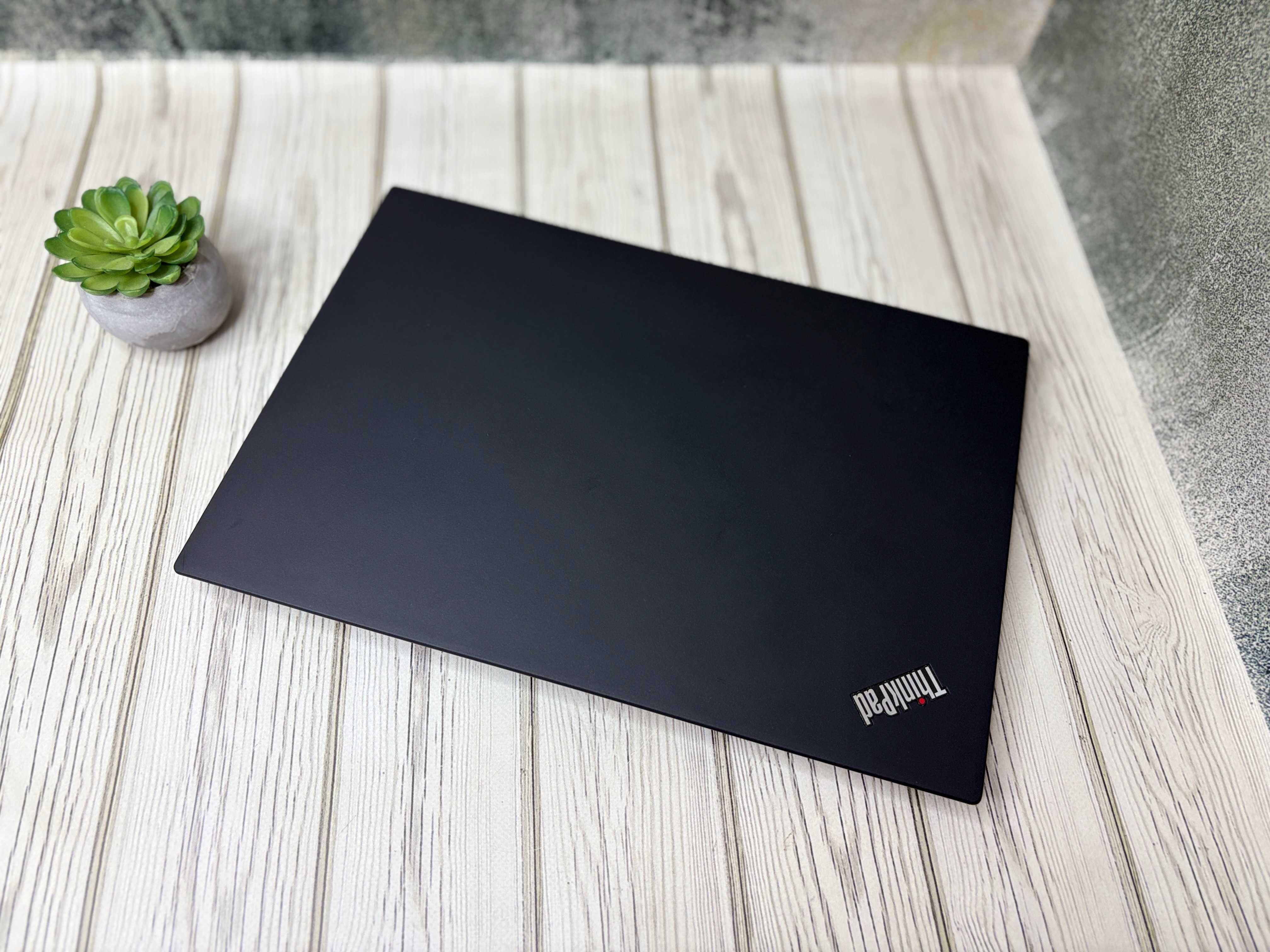 Ноутбук Lenovo ThinkPad T14 Gen 2|14"|i5-1135G7|8GB|SSD 256GB|Гарантія