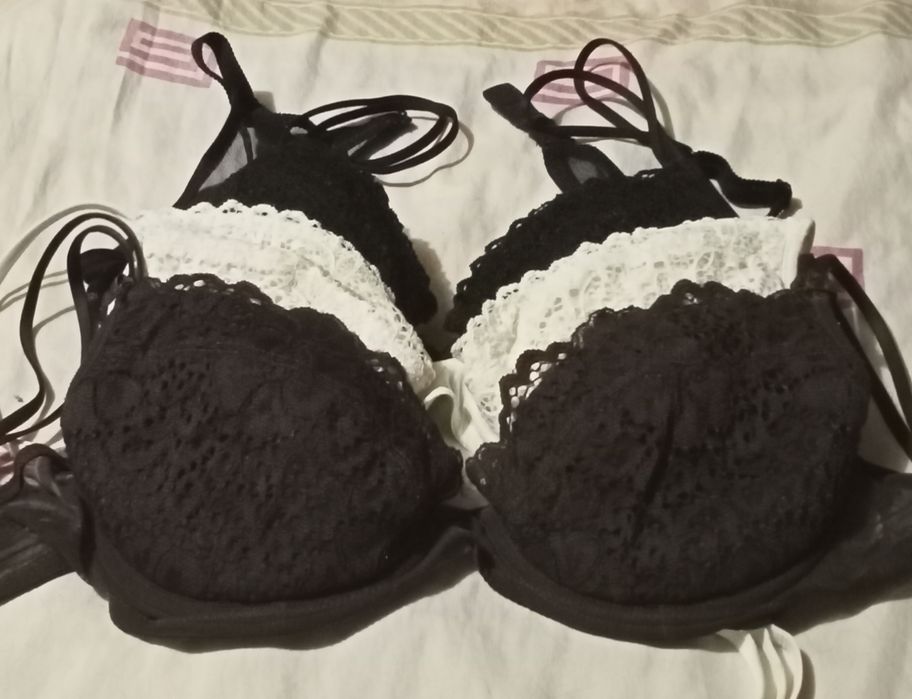Бюстгальтеры разные...