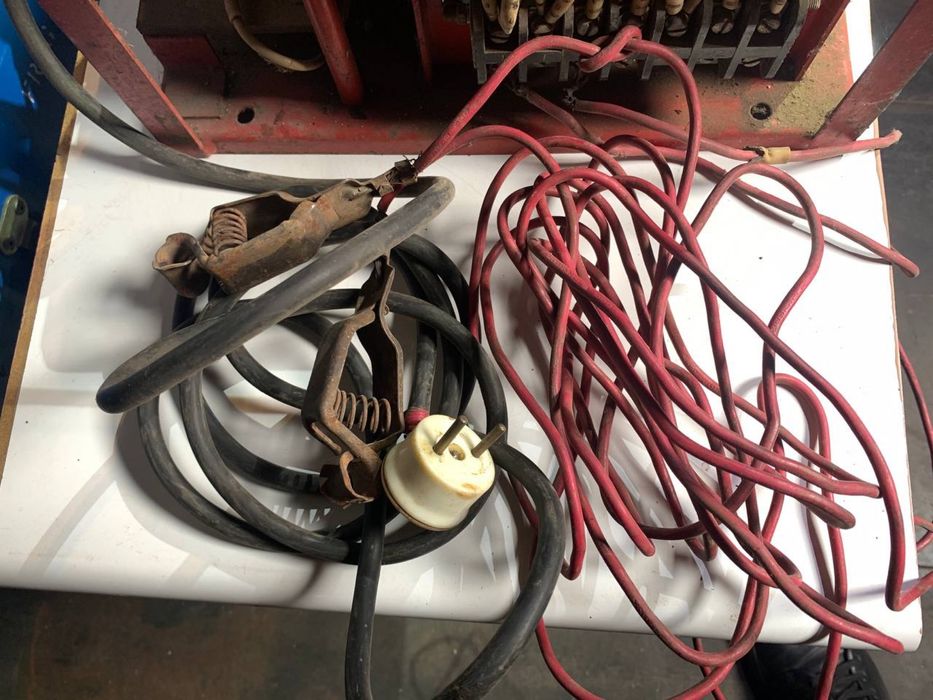 Зарядное для акб(грузовых)