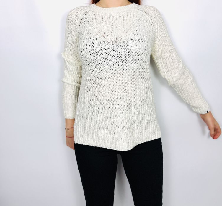 Kremowy sweter o luźnym splocie S 36 Only