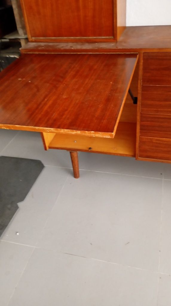 Móvel sala antigo