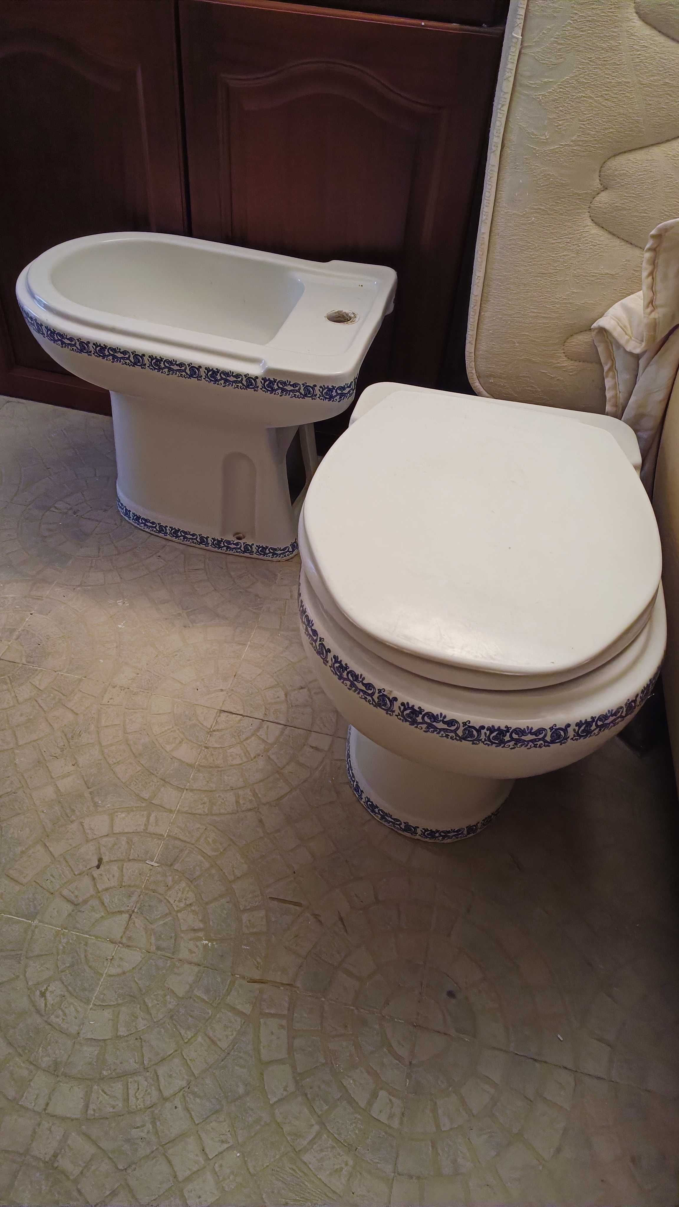 Sanitários com estilo clássico