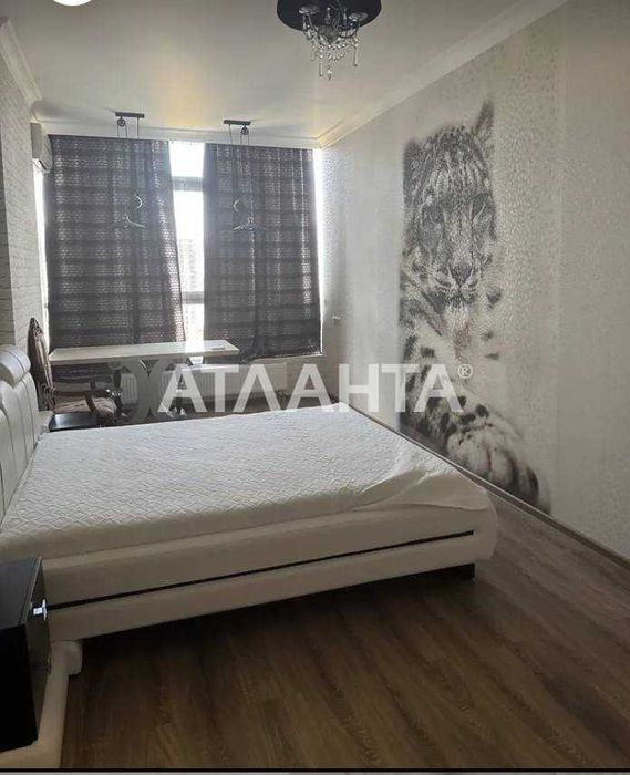 Продам 2 комнатную квартиру с видом на море!