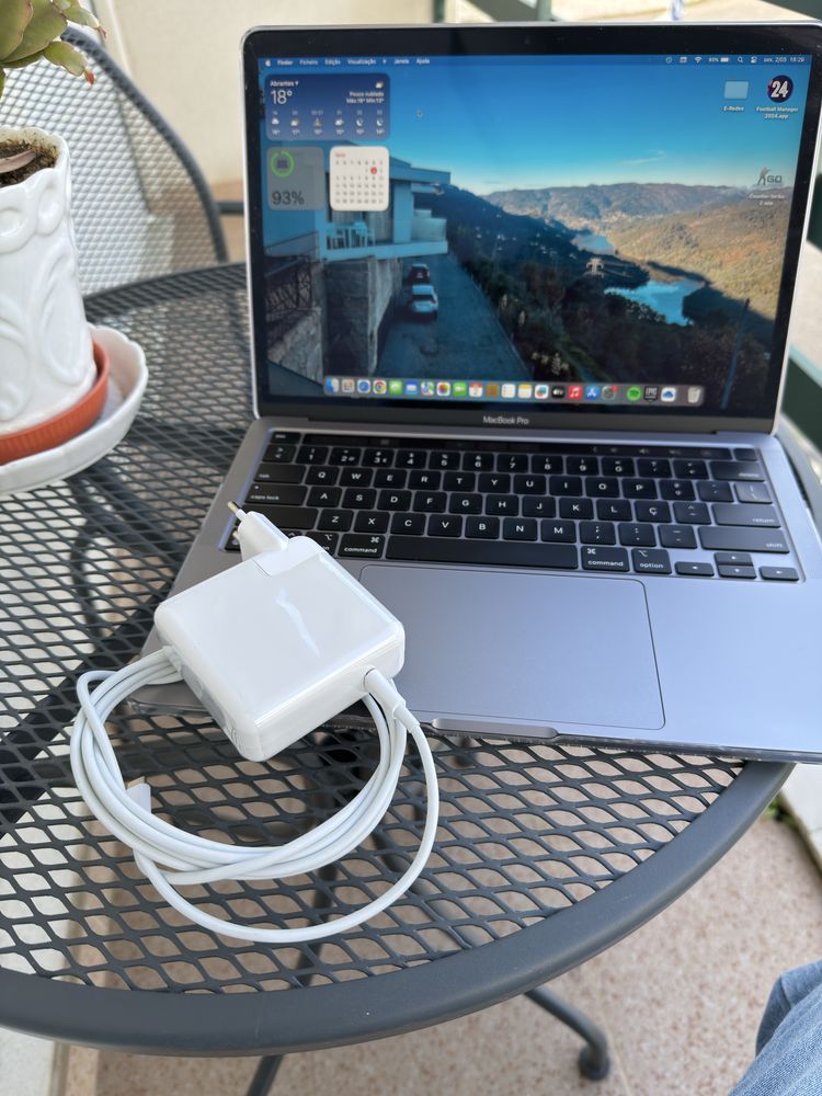 MacBook Pro 13” M1 (2020) – 8GB RAM, 500GB SSD – Excelente Estado