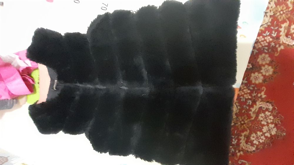 Меховая  жилетка