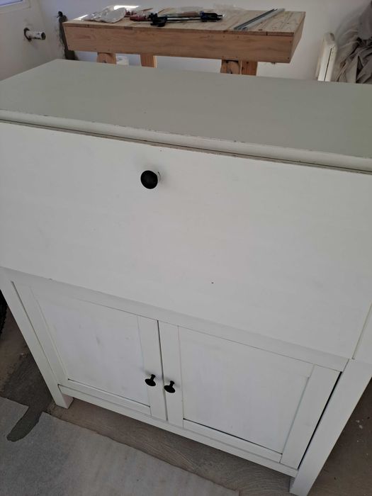 Escrivaninha branca Hemnes Ikea  bom estado