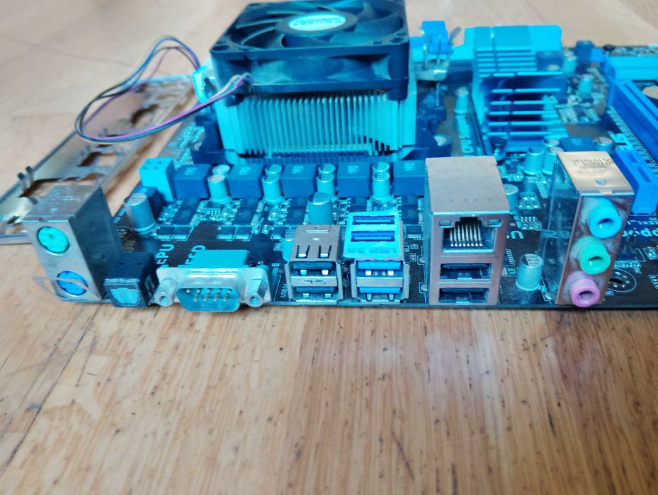 Asus M4A77T/USB3 + Athlon II X2 265(3.3GHz, sAM3)+кулер