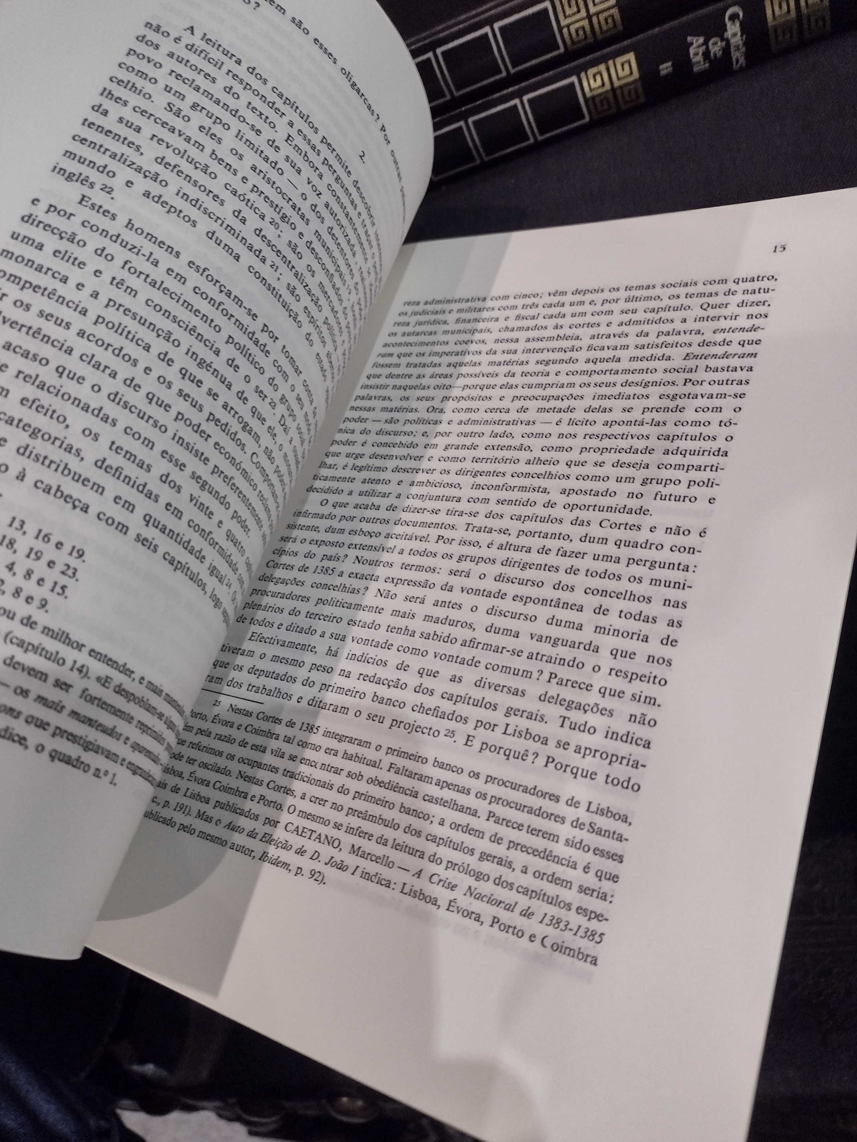 Discurso Político dos Concelhos nas Cortes de 1385 - Armindo de Sousa