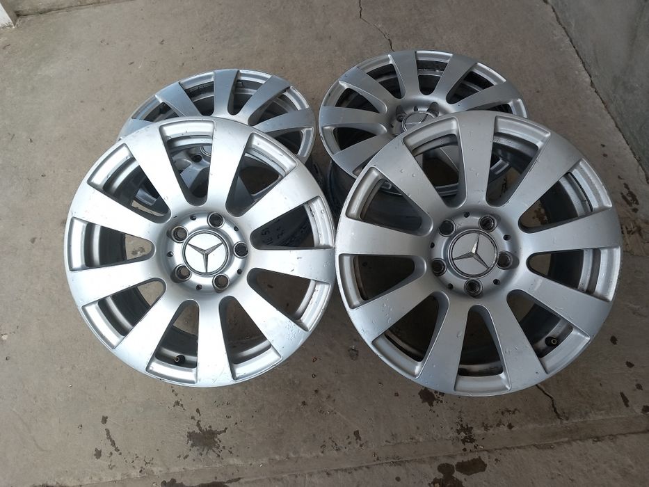 Продам диски в гарному стани