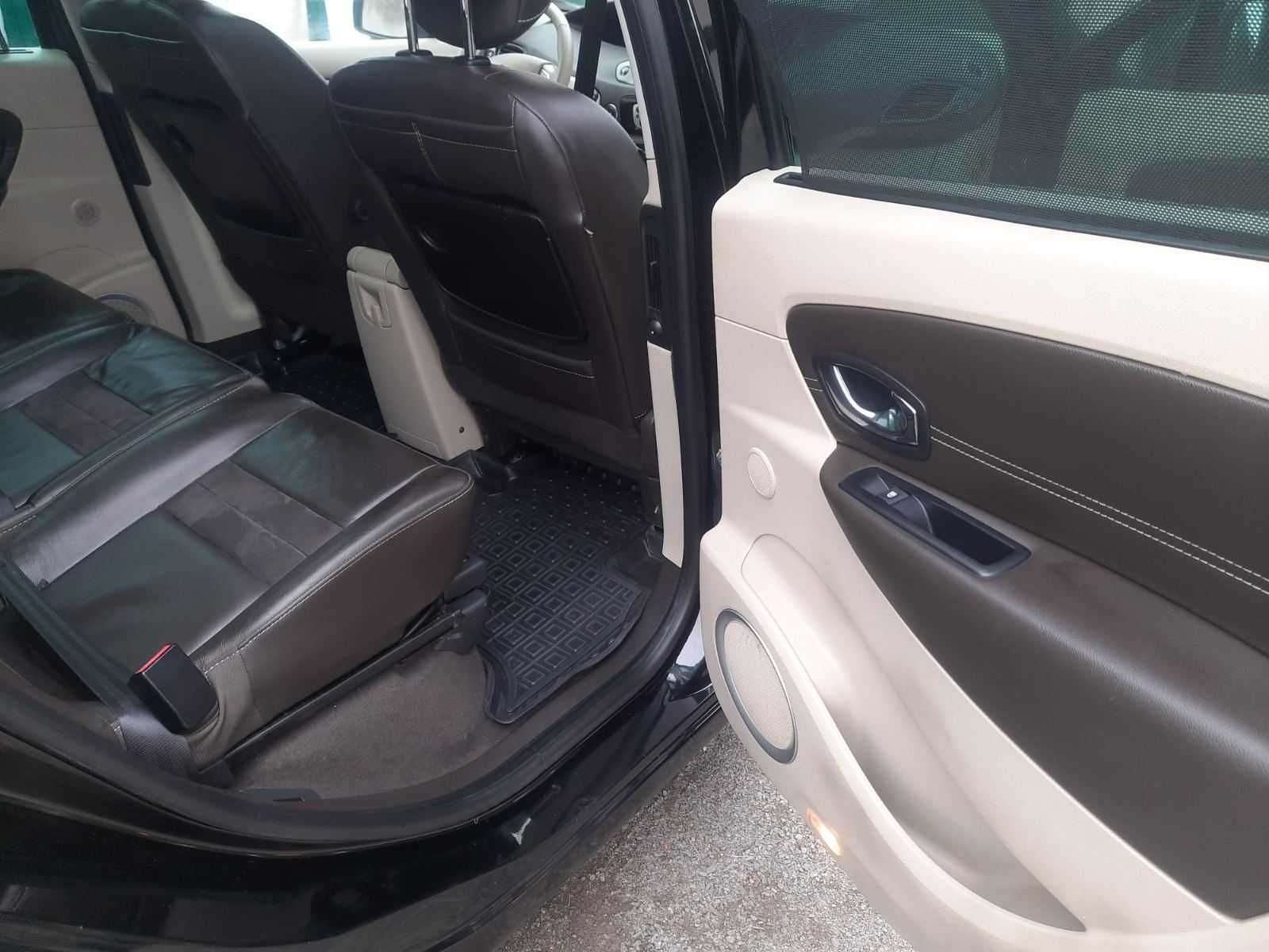 Renault Scenic 2012