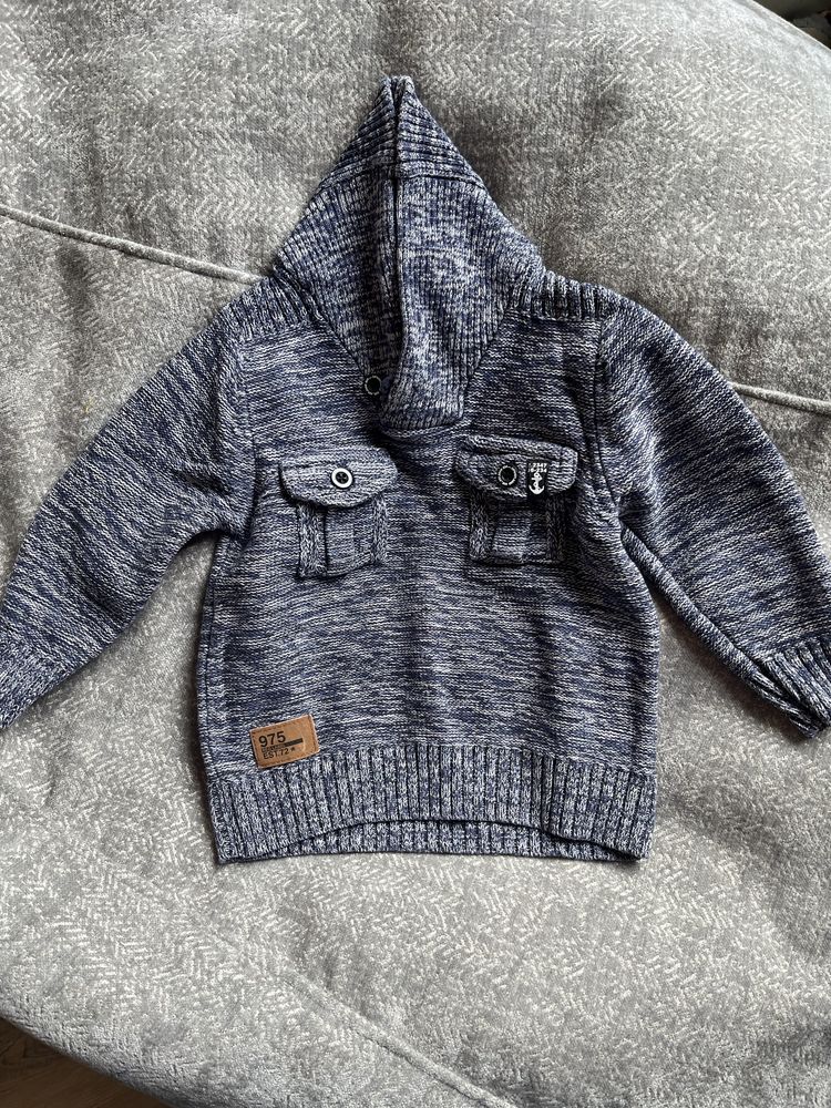 Теплый вязаный свитер на мальчика 81-86см 1-1,5года