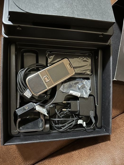 Nokia 8800 Sapphire Art