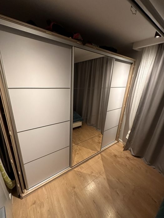 Drzwi przesuwne do szafy/wnęki, lustro. 83cm lustro + 2x 73 cm