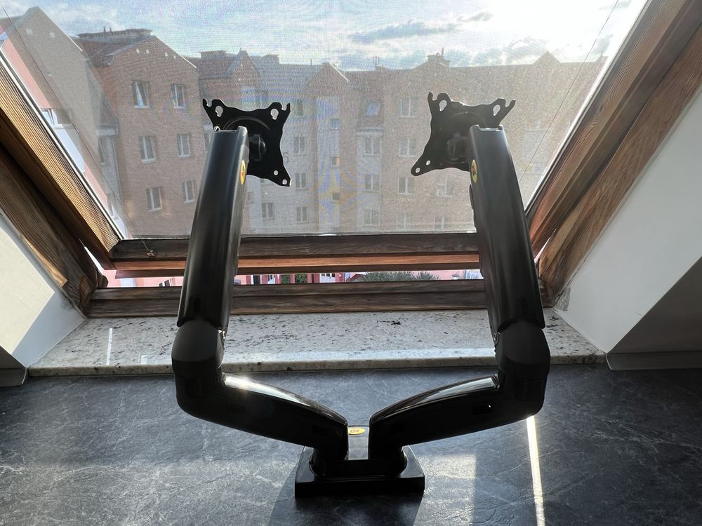 Uchwyt Biurkowy Obrotowy Dwa Monitory 17-27'' F160
