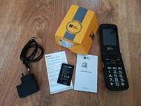AGM M8 Flip telefon z klapką.