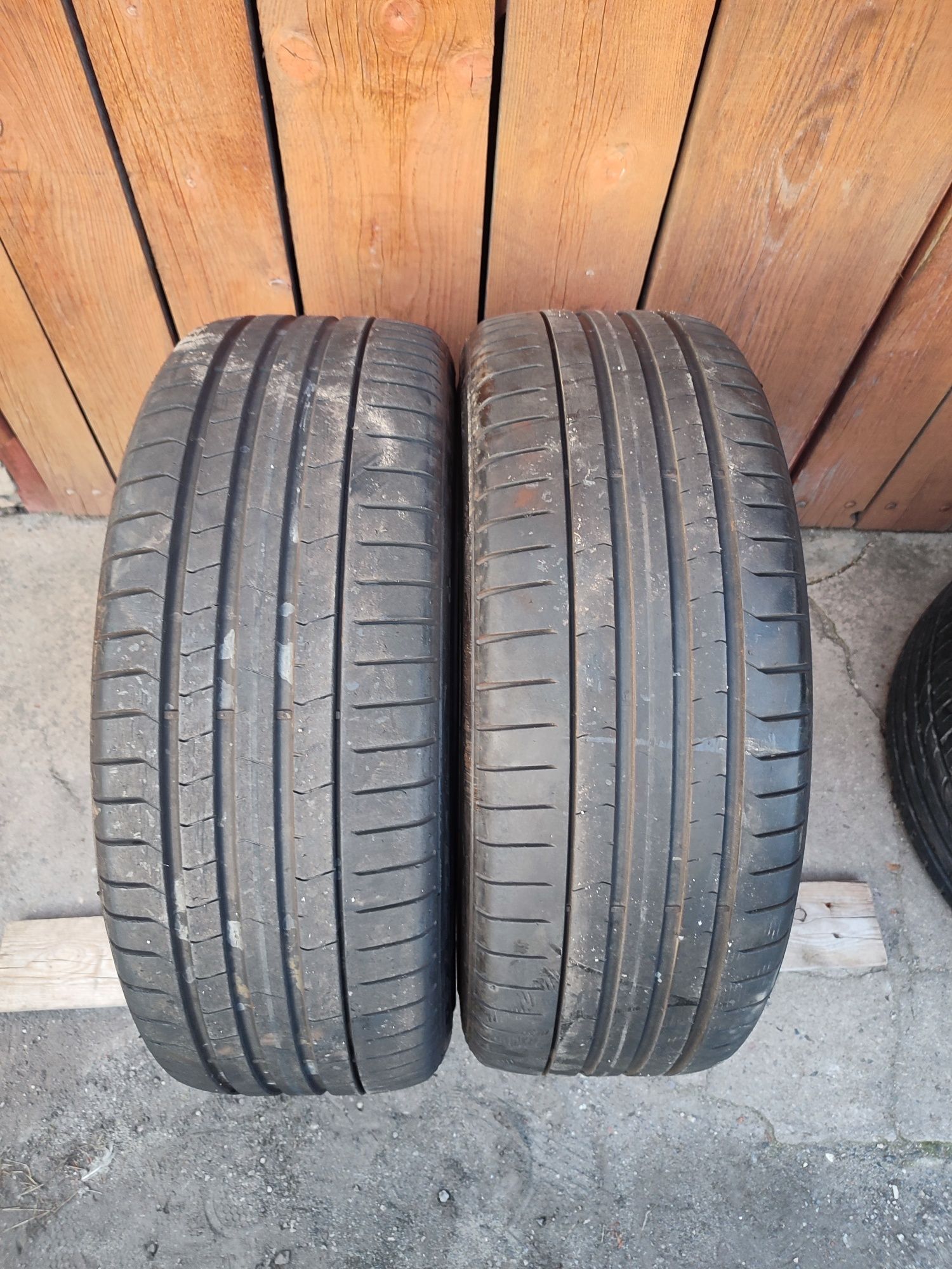 Dwie opony Pirelli P Zero 225/45/19 96Y