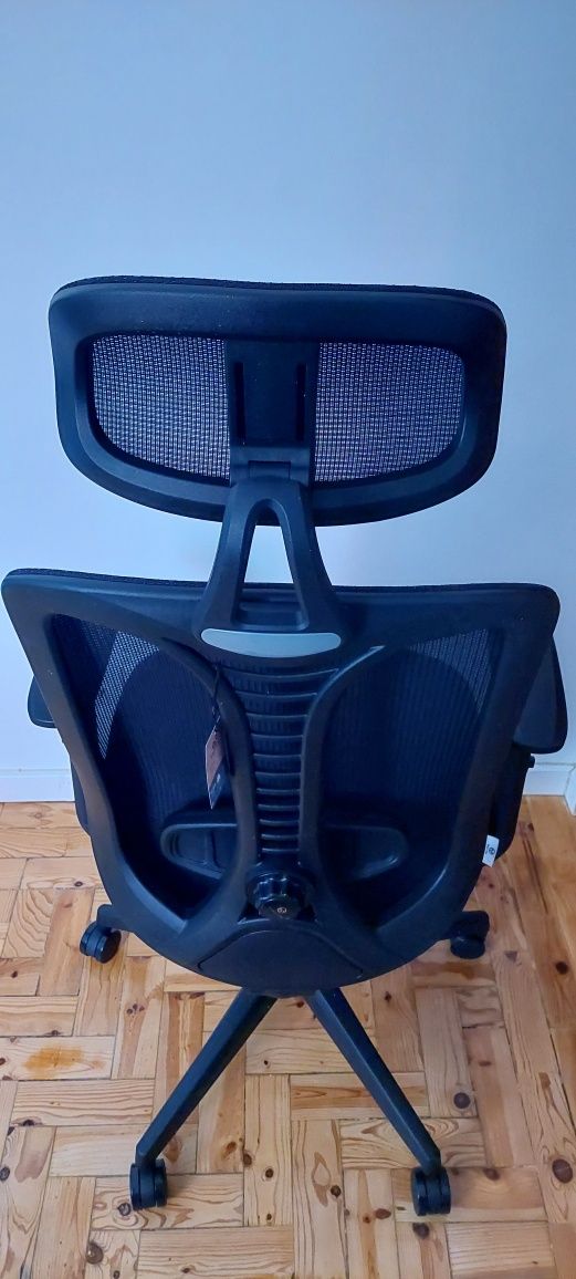 Vendo cadeira ergonômica Magic Life