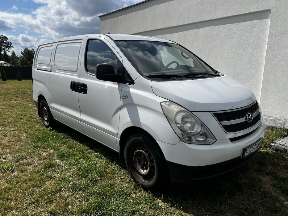 Hyundai H1  2,5 l 170 km