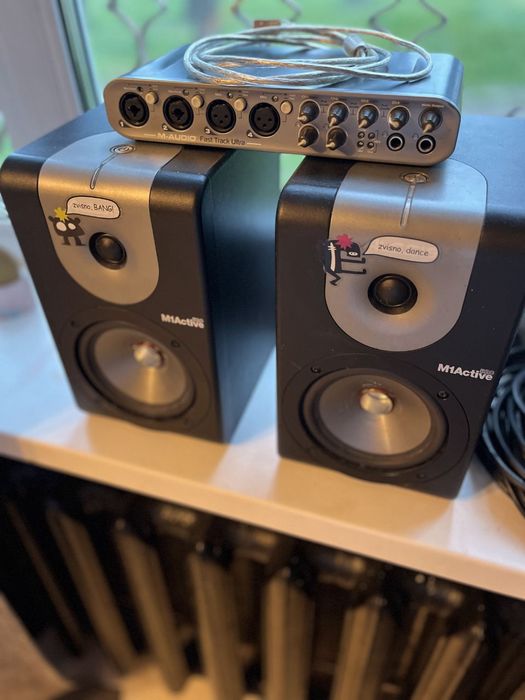 Монітори Alesis M1Active520 Звукова карта M-Audio Fast Track Ultra pro