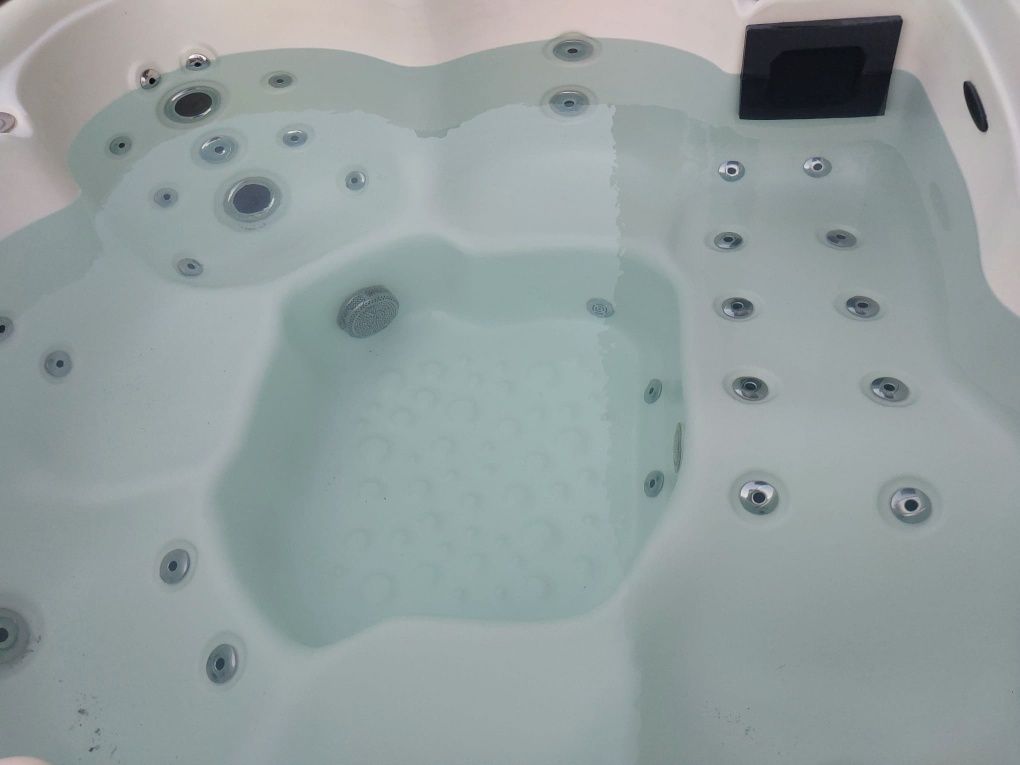 Jacuzzi  ogrodowe
