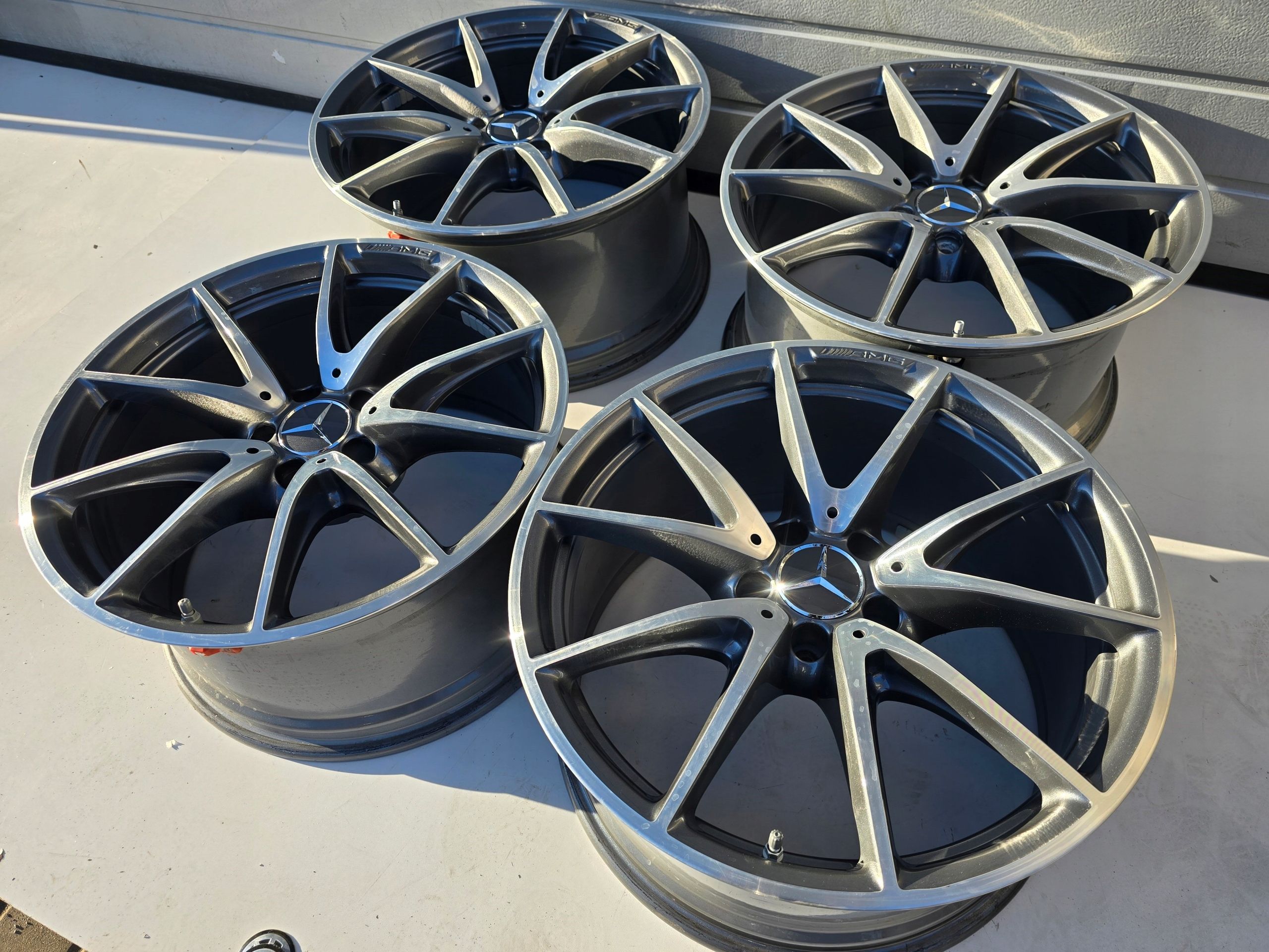 Mercedes E63 s Amg S213 W213 5X112 IS25 IS55 19" 4X
