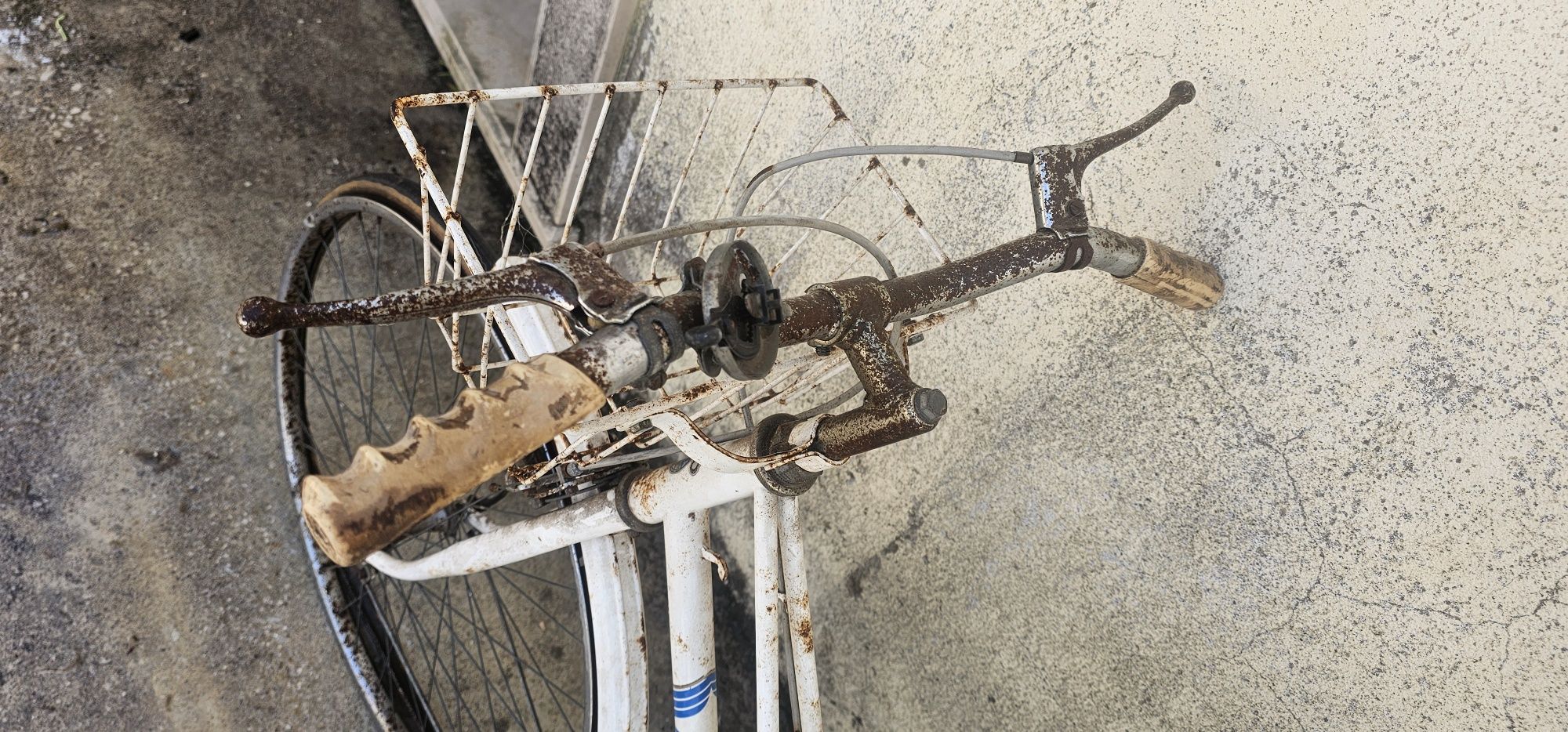 Bicicleta para restauro
